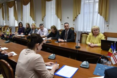 Delegația din China